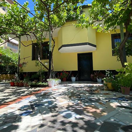 H&A Guest House غوليم المظهر الخارجي الصورة