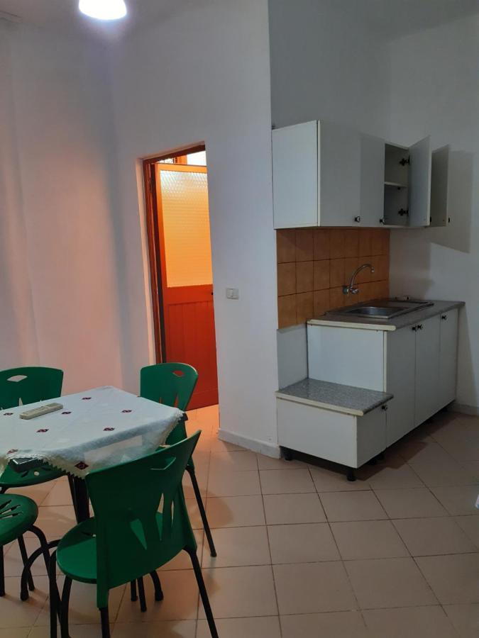 H&A Guest House غوليم المظهر الخارجي الصورة